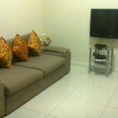 Lily'S Haven Apartment Дърбан Екстериор снимка